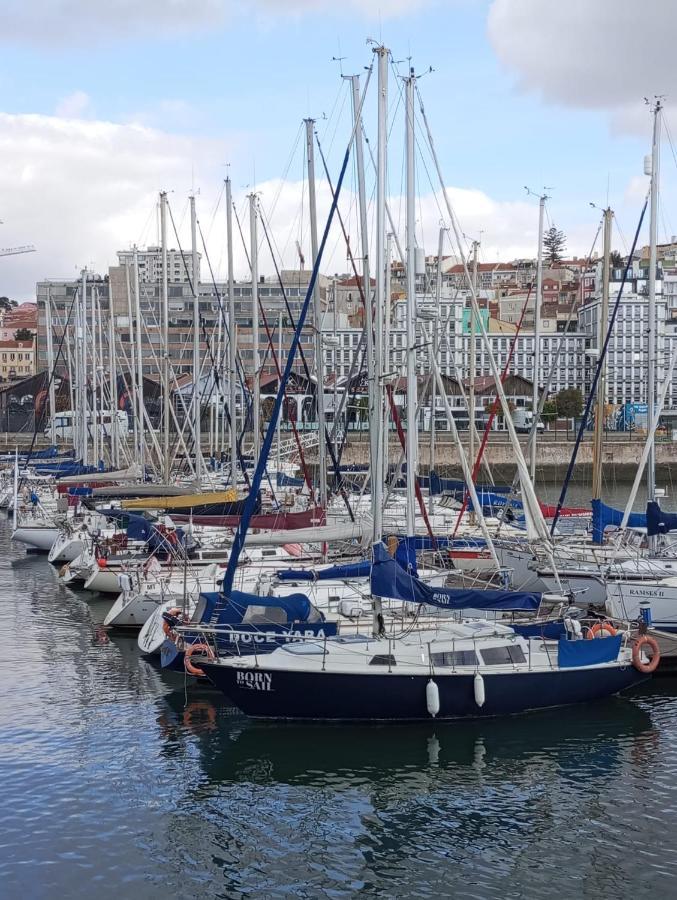 Lisbon Cosy Boat Hotel Kültér fotó