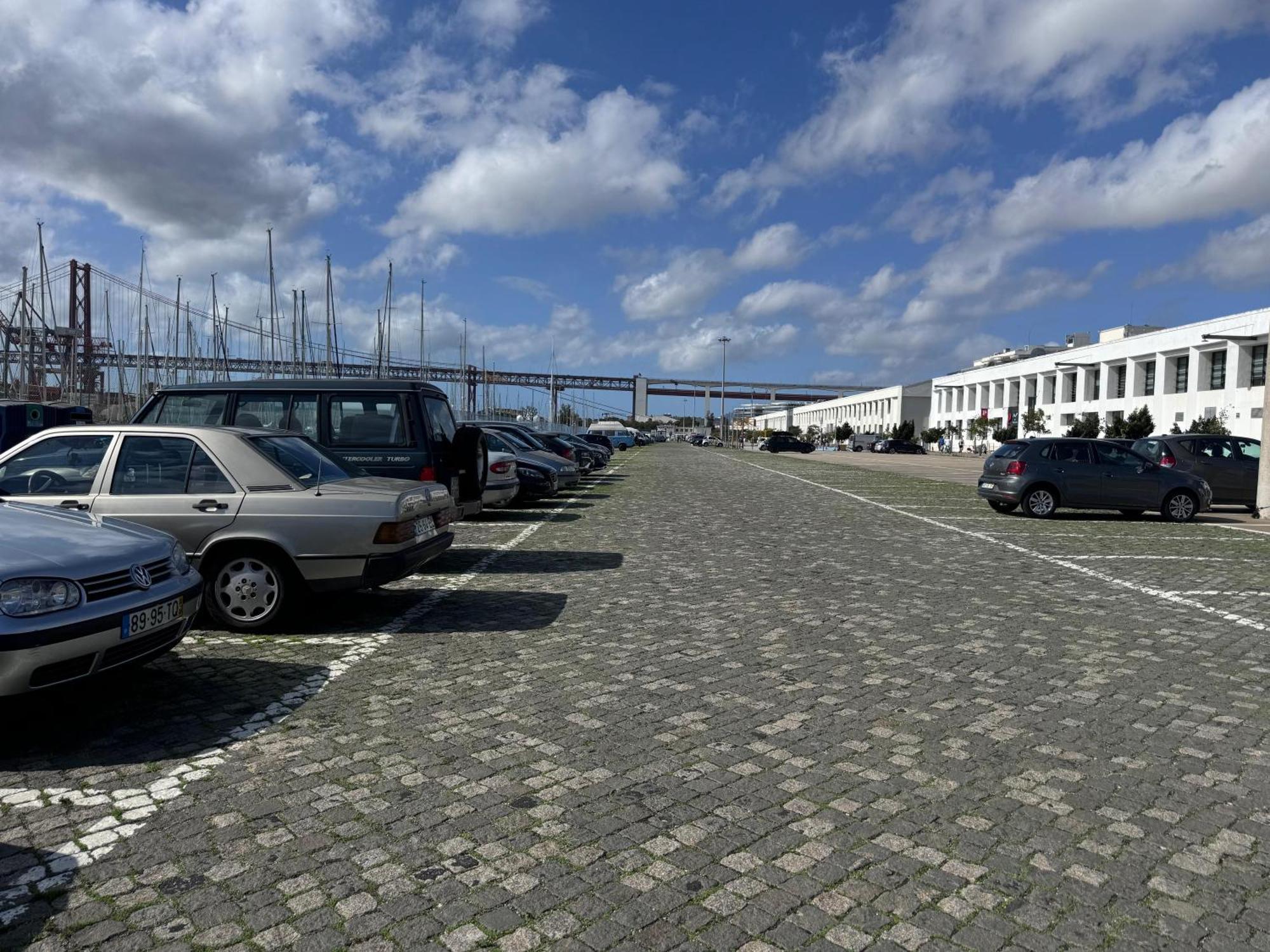 Lisbon Cosy Boat Hotel Kültér fotó